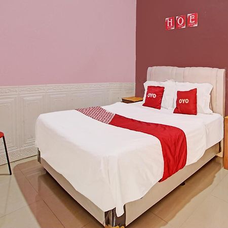 Oyo 91490 Hotel Rumah Kita Cirebon Eksteriør billede