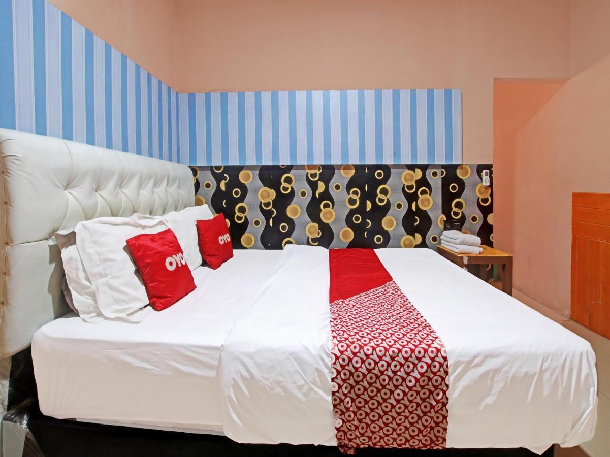 Oyo 91490 Hotel Rumah Kita Cirebon Eksteriør billede