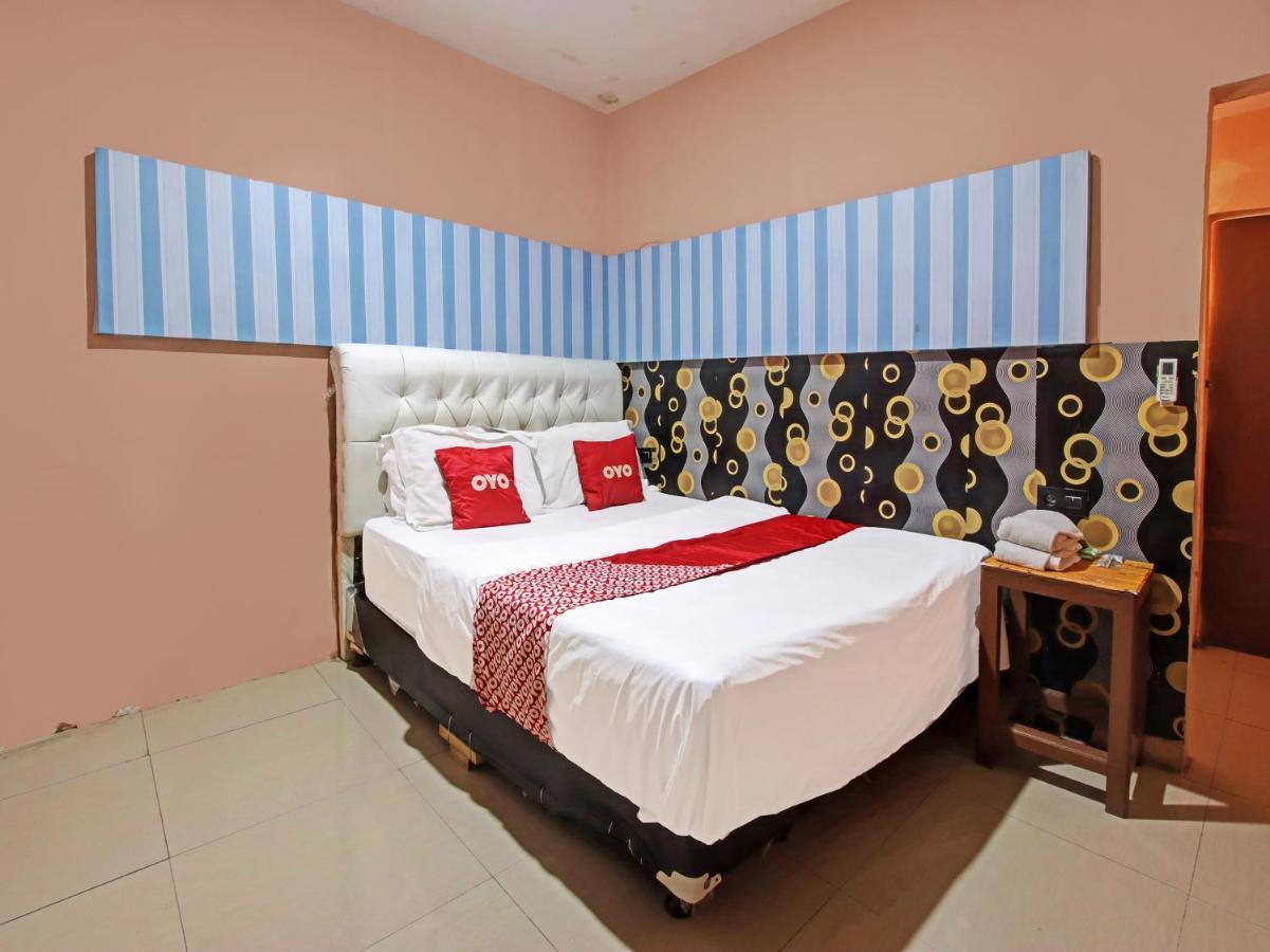 Oyo 91490 Hotel Rumah Kita Cirebon Eksteriør billede